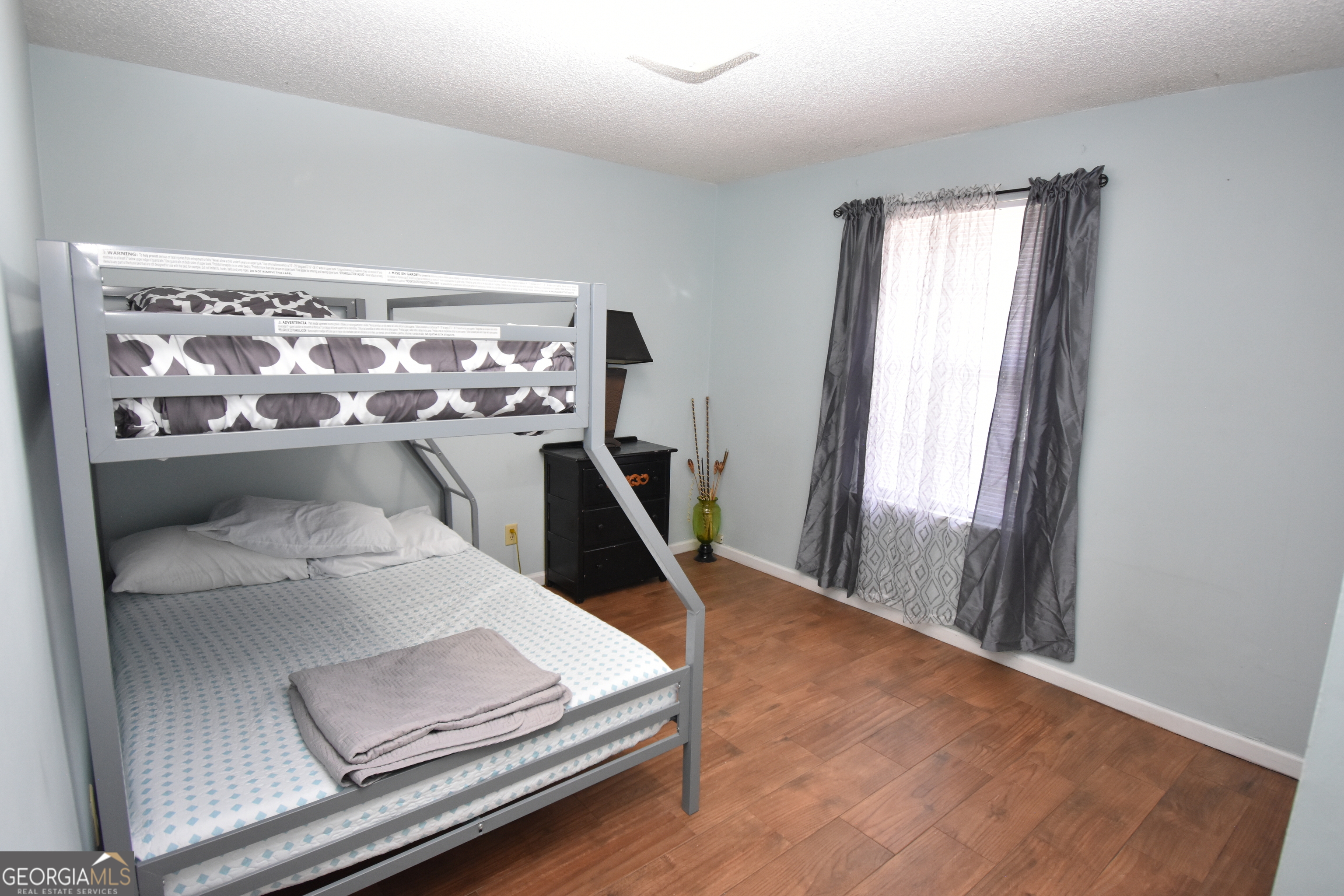 304 Admirals Walk Drive Property Photo 5