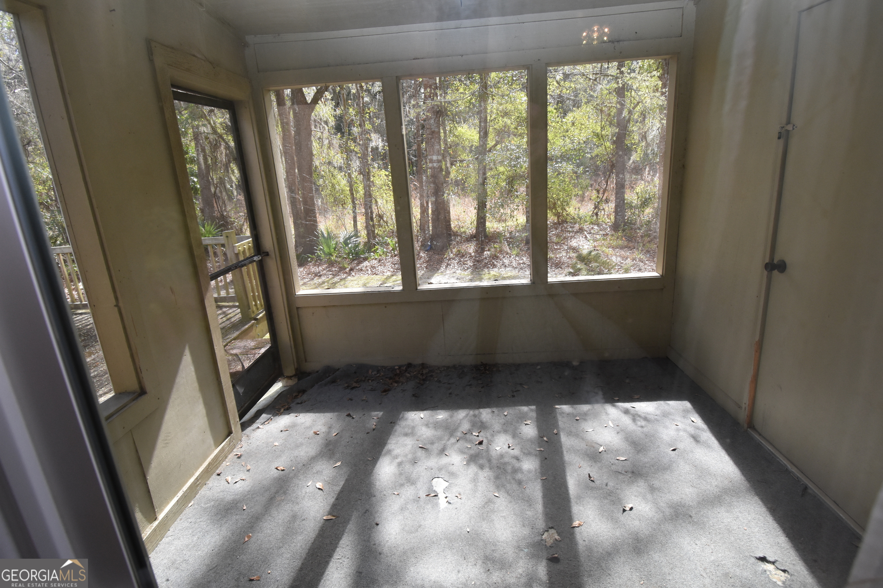 304 Admirals Walk Drive Property Photo 7