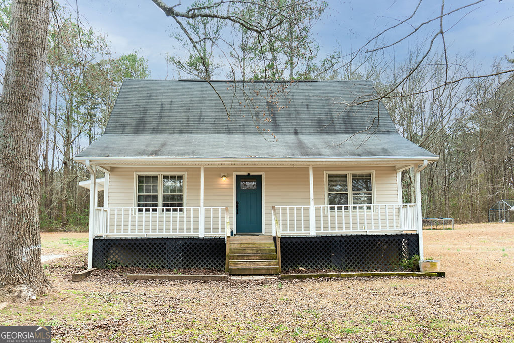 201 Ball Street Property Photo