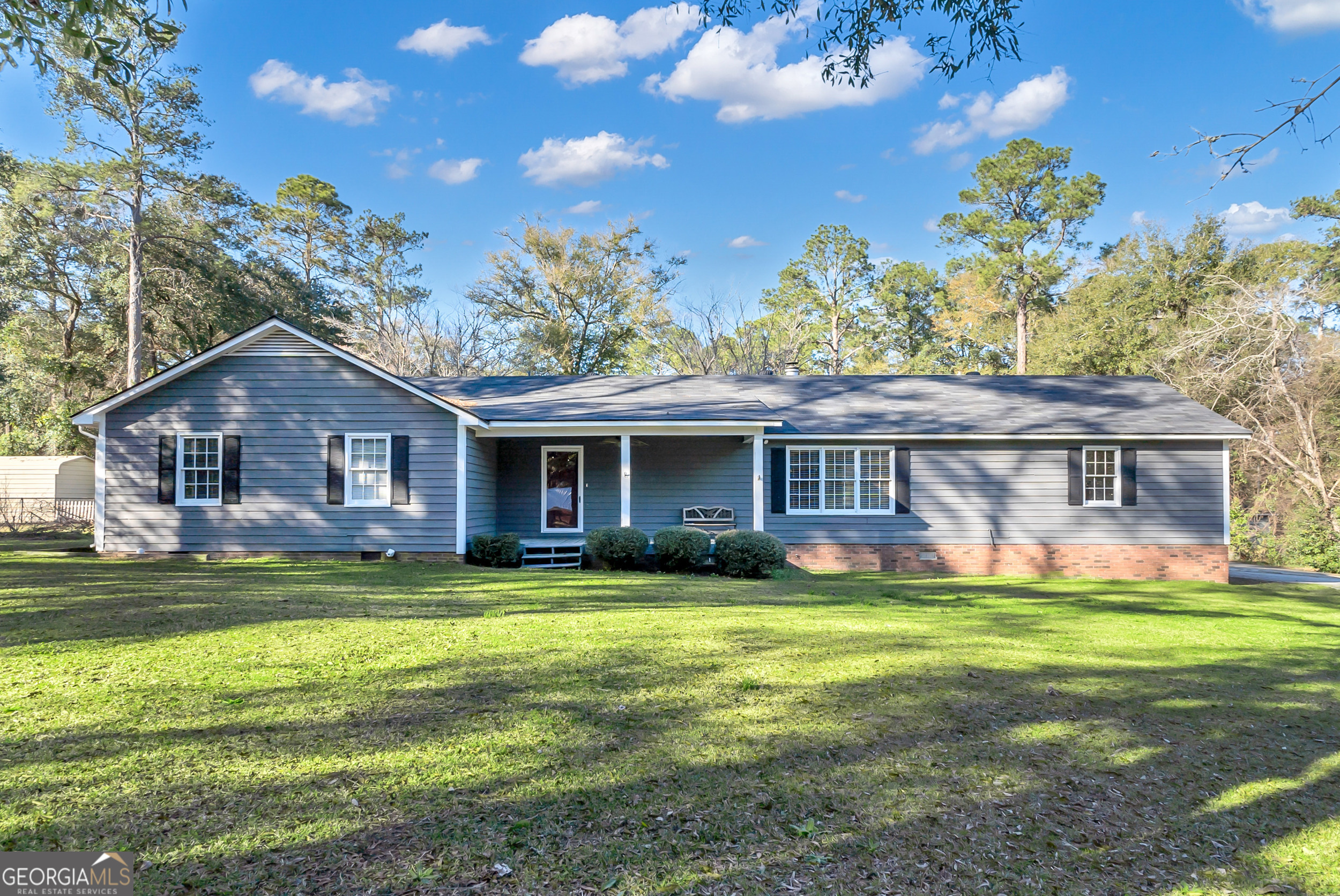 125 Southill Drive Property Photo