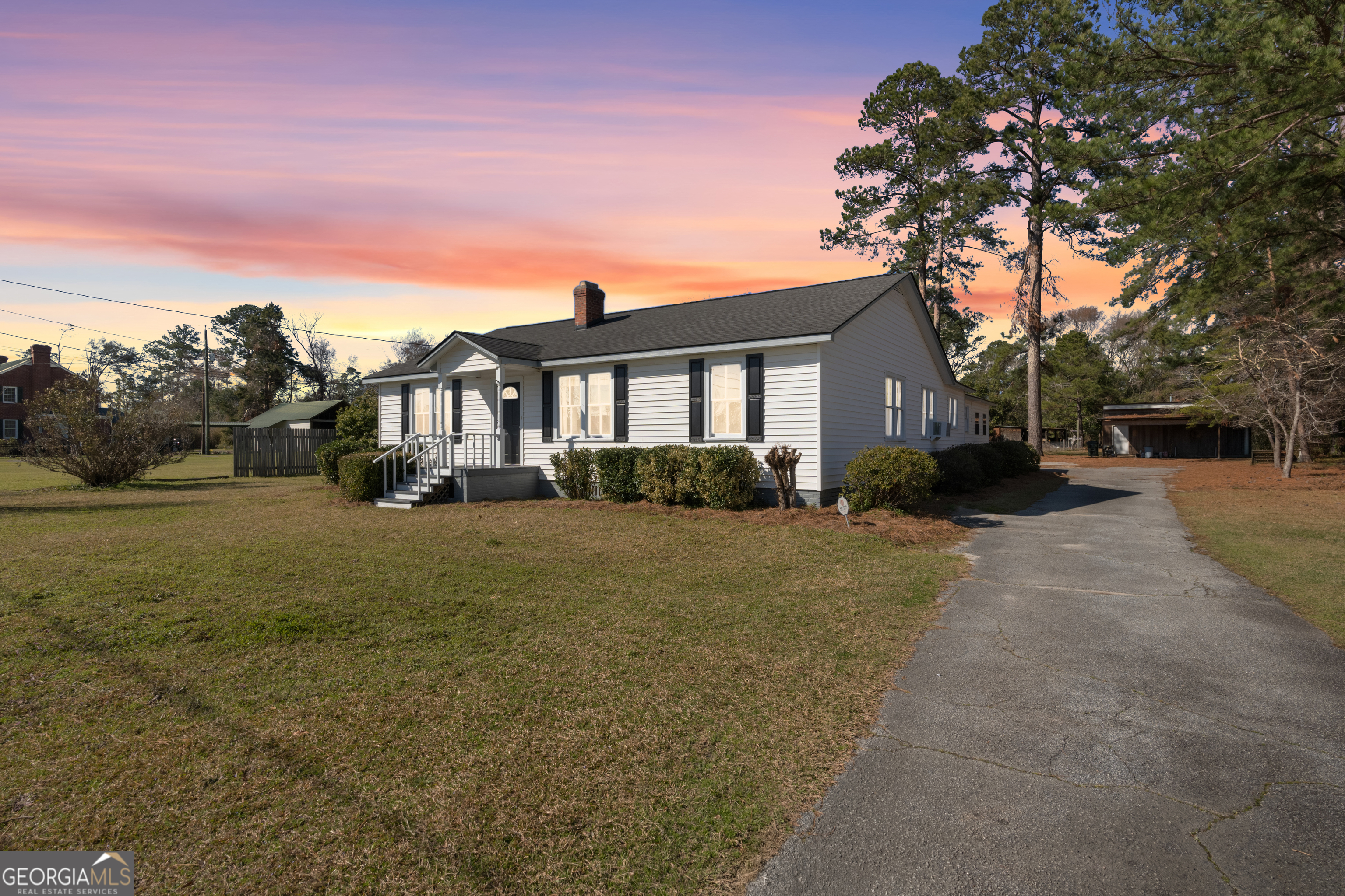 30477 Real Estate Listings Main Image