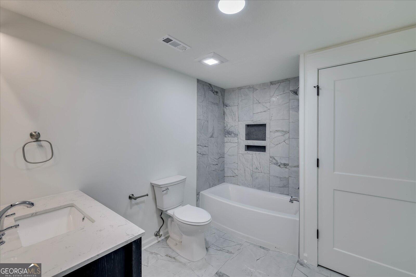 4756 Mike Padgett Highway Property Photo 19