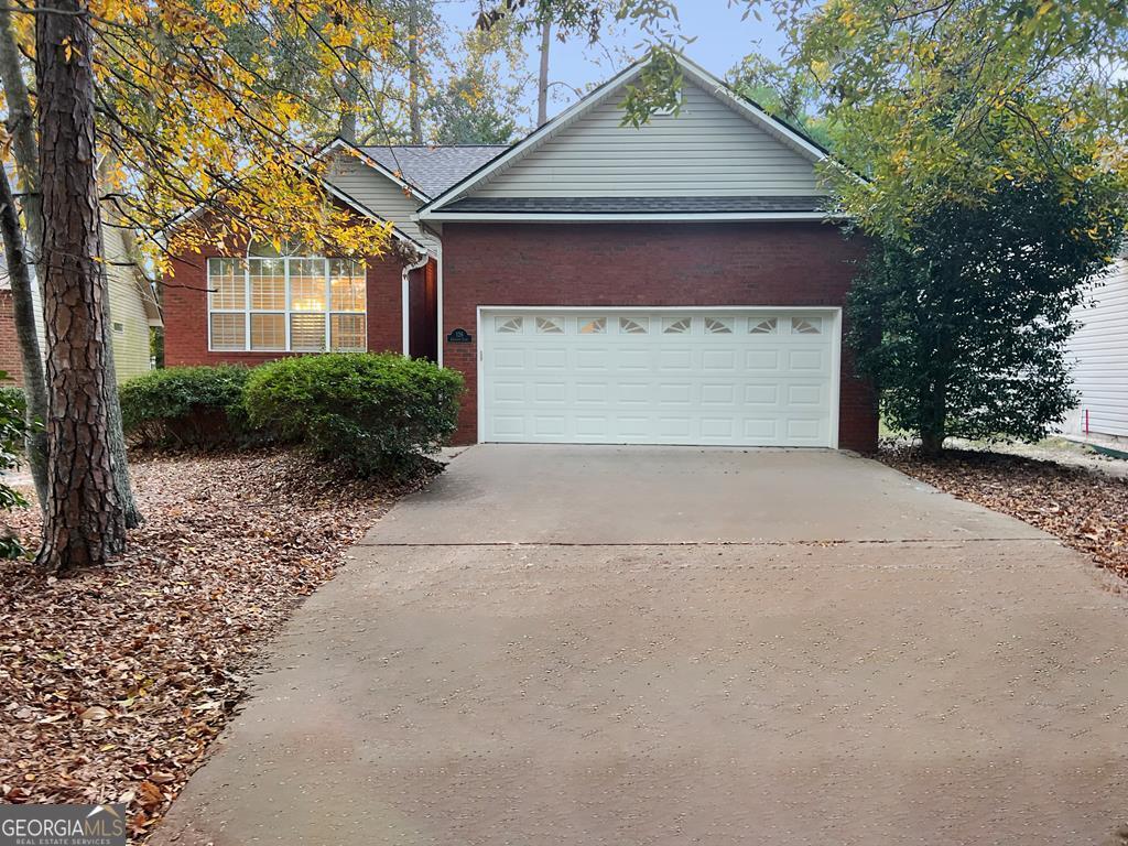 126 Crescent Cove Property Photo