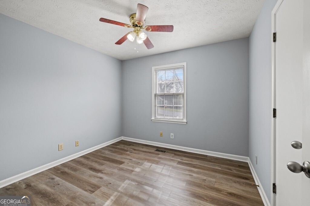 202 E 5th Avenue Property Photo 13