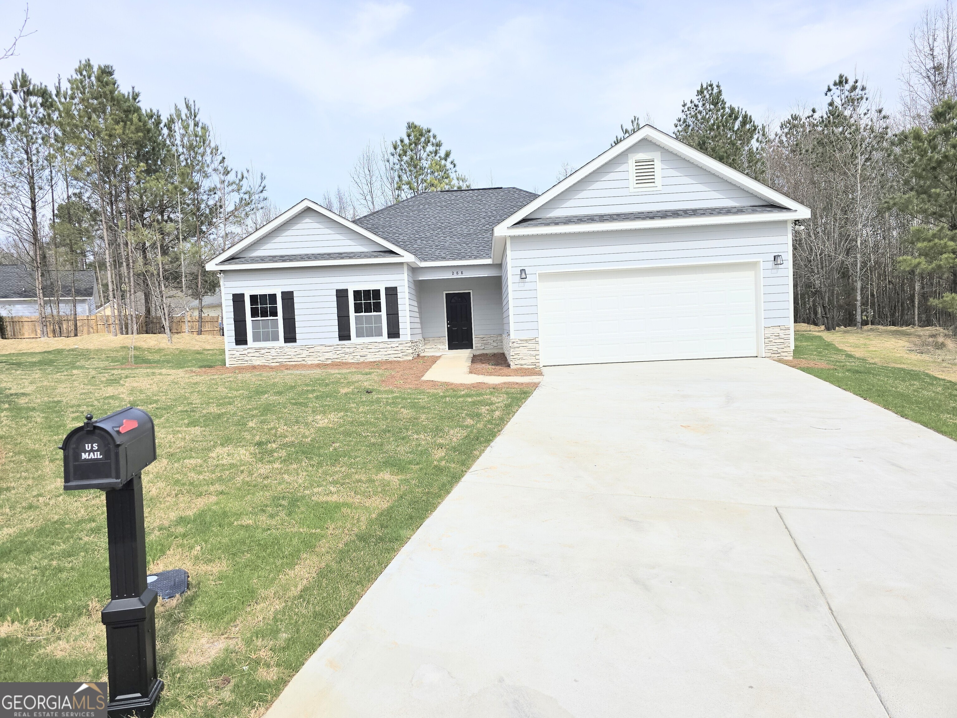 288 Ella Court Property Photo