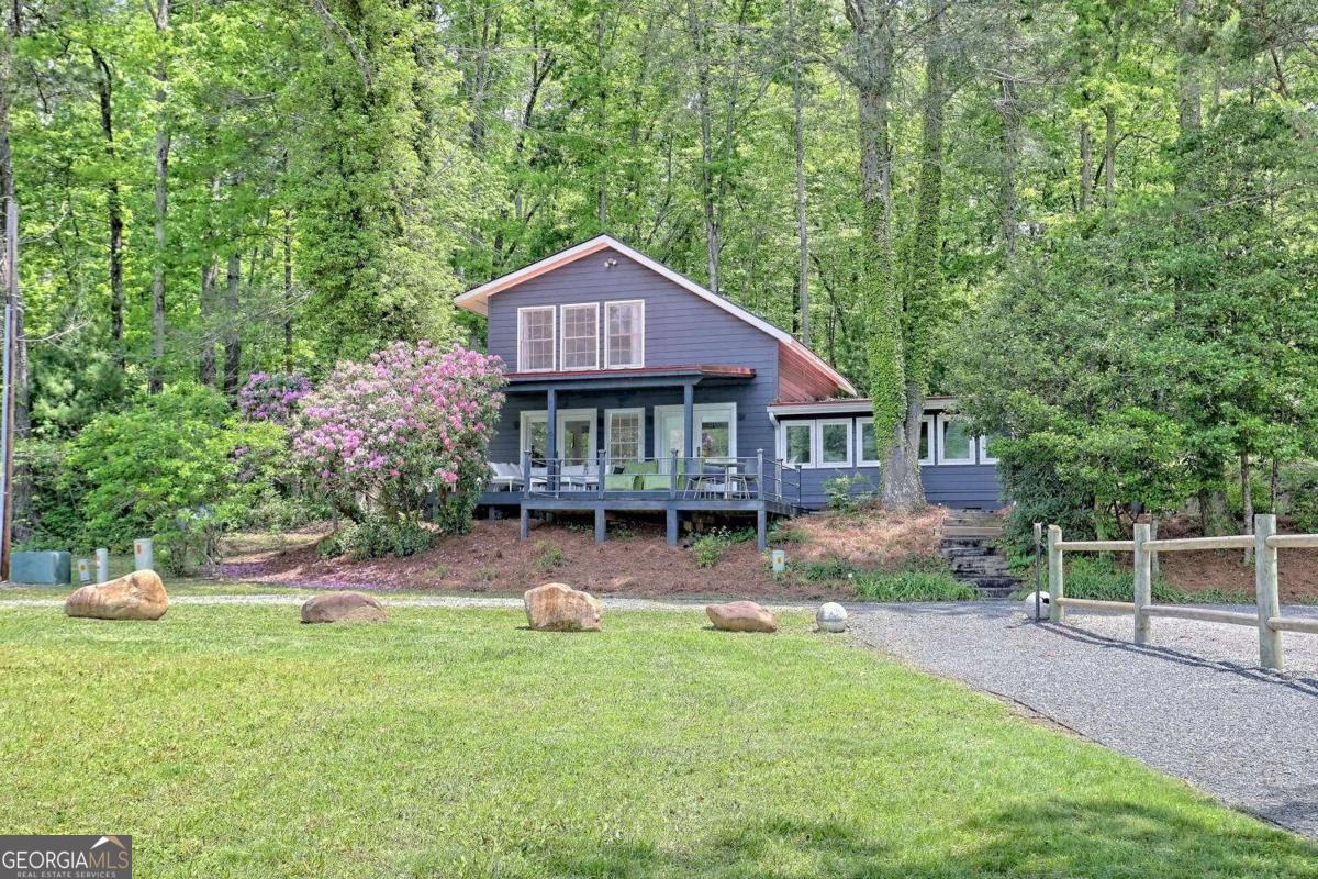 89 Arkansas Lane Property Photo