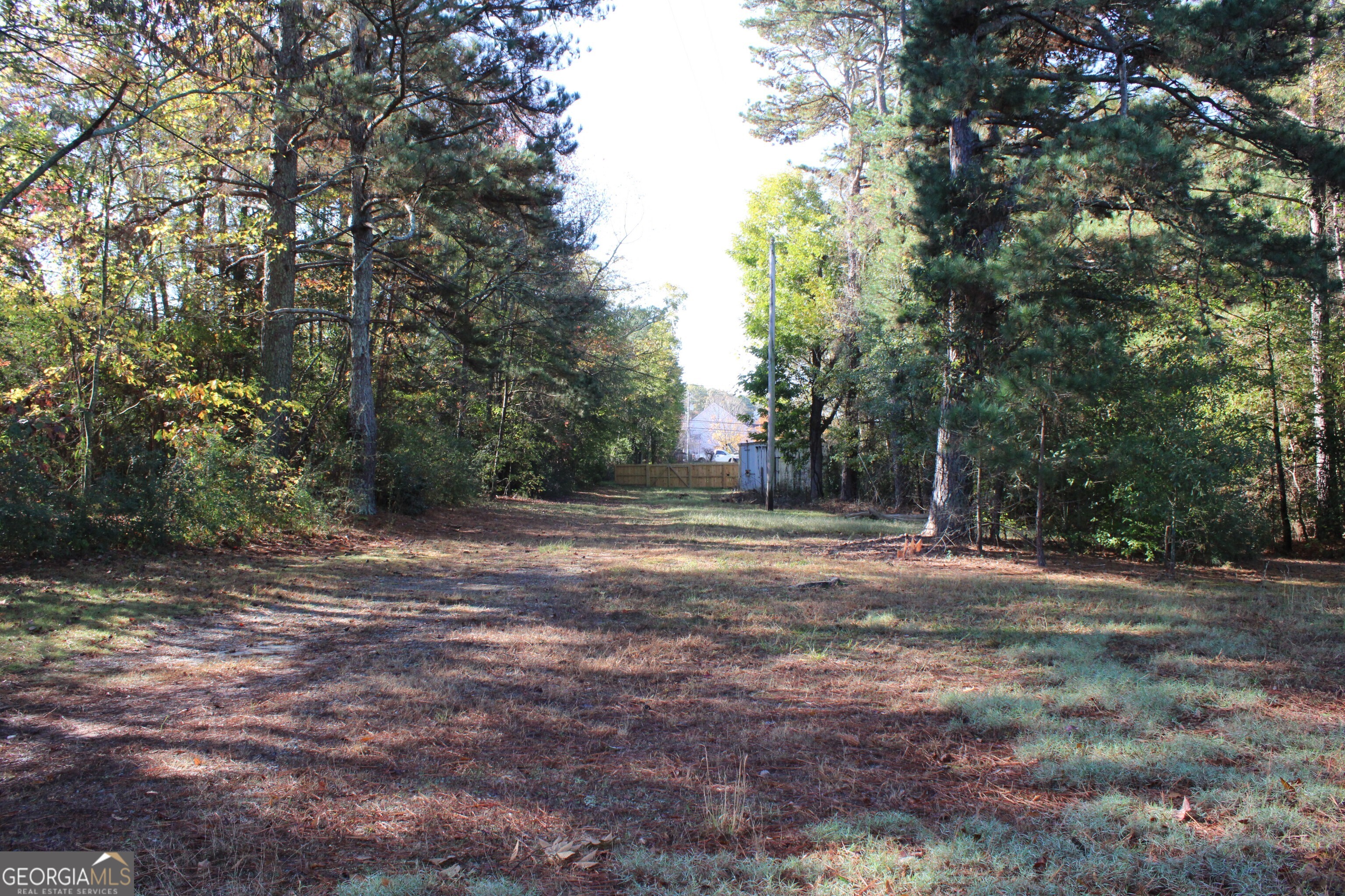 1372 Auburn Road Property Photo 9
