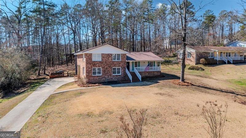 42 Lakeview Drive Se Property Photo