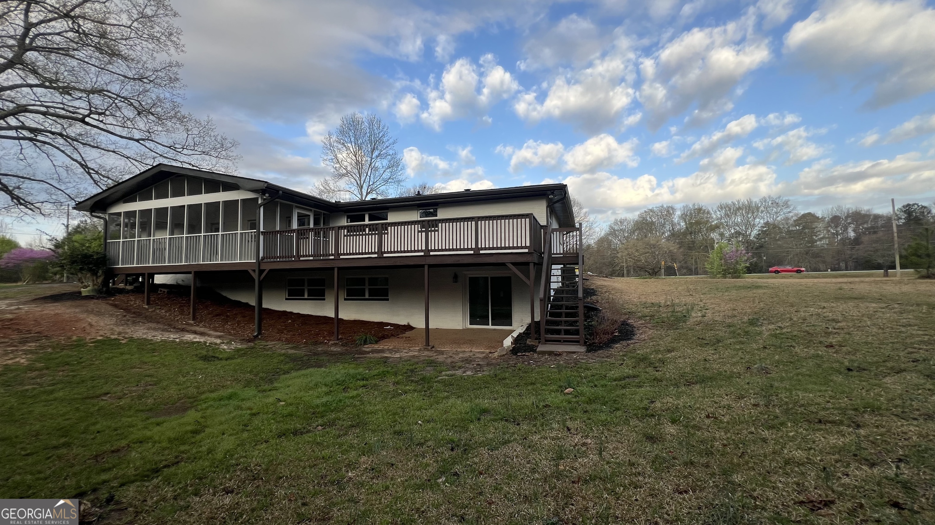 1027 Goza Road Property Photo 21