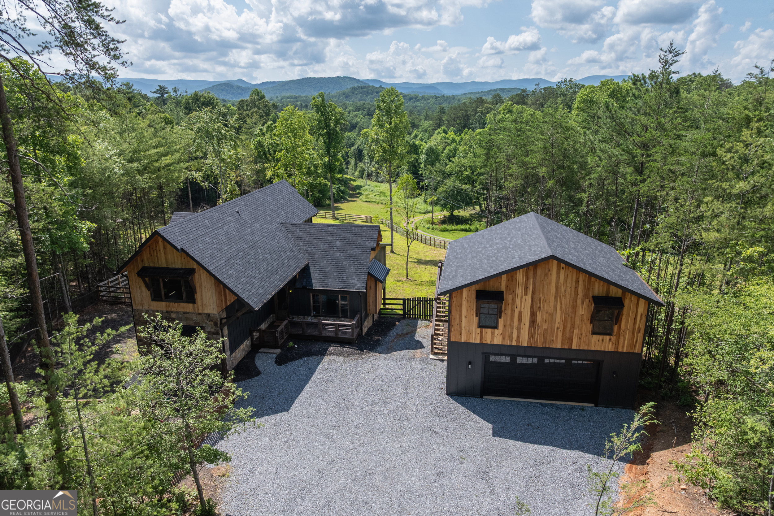5 Serenity View Property Photo 1