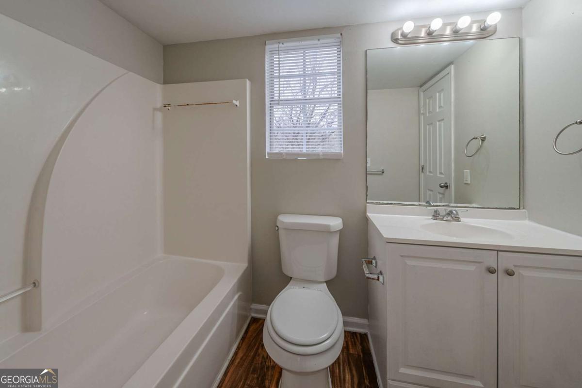 6112 Shadow Rock Lane Property Photo 27