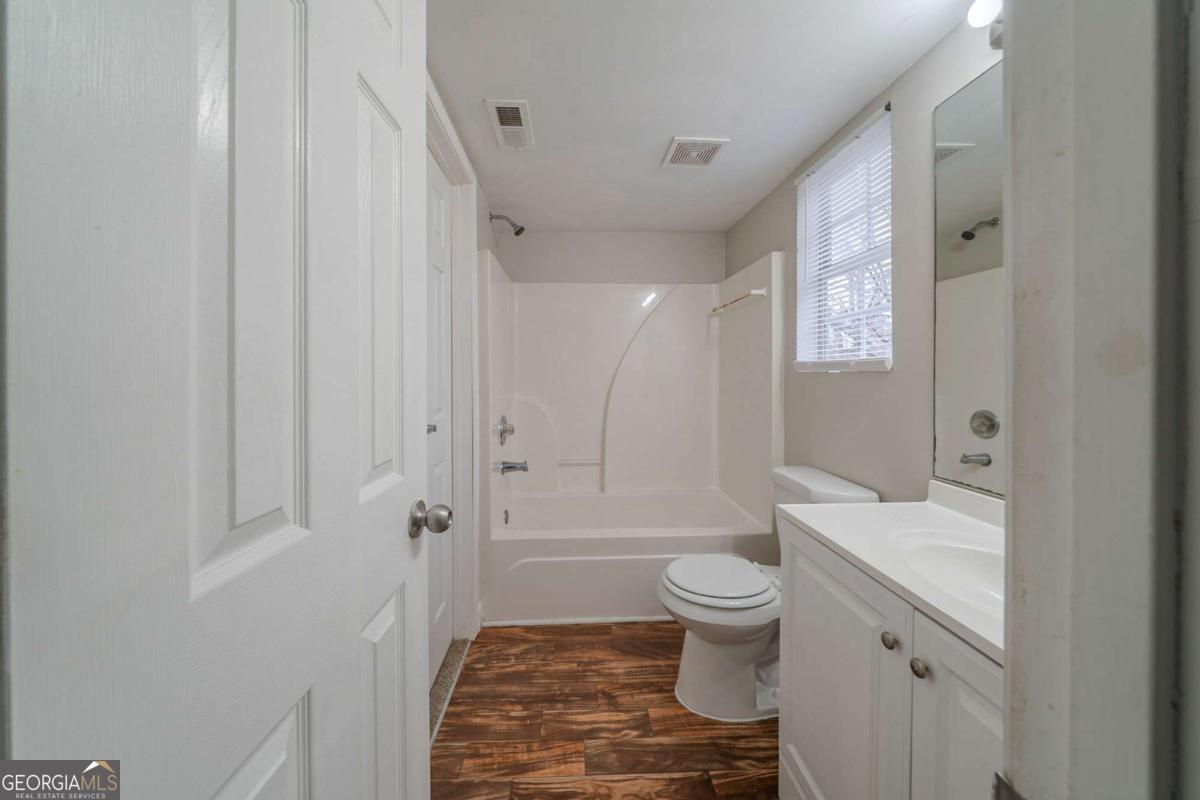 6112 Shadow Rock Lane Property Photo 28