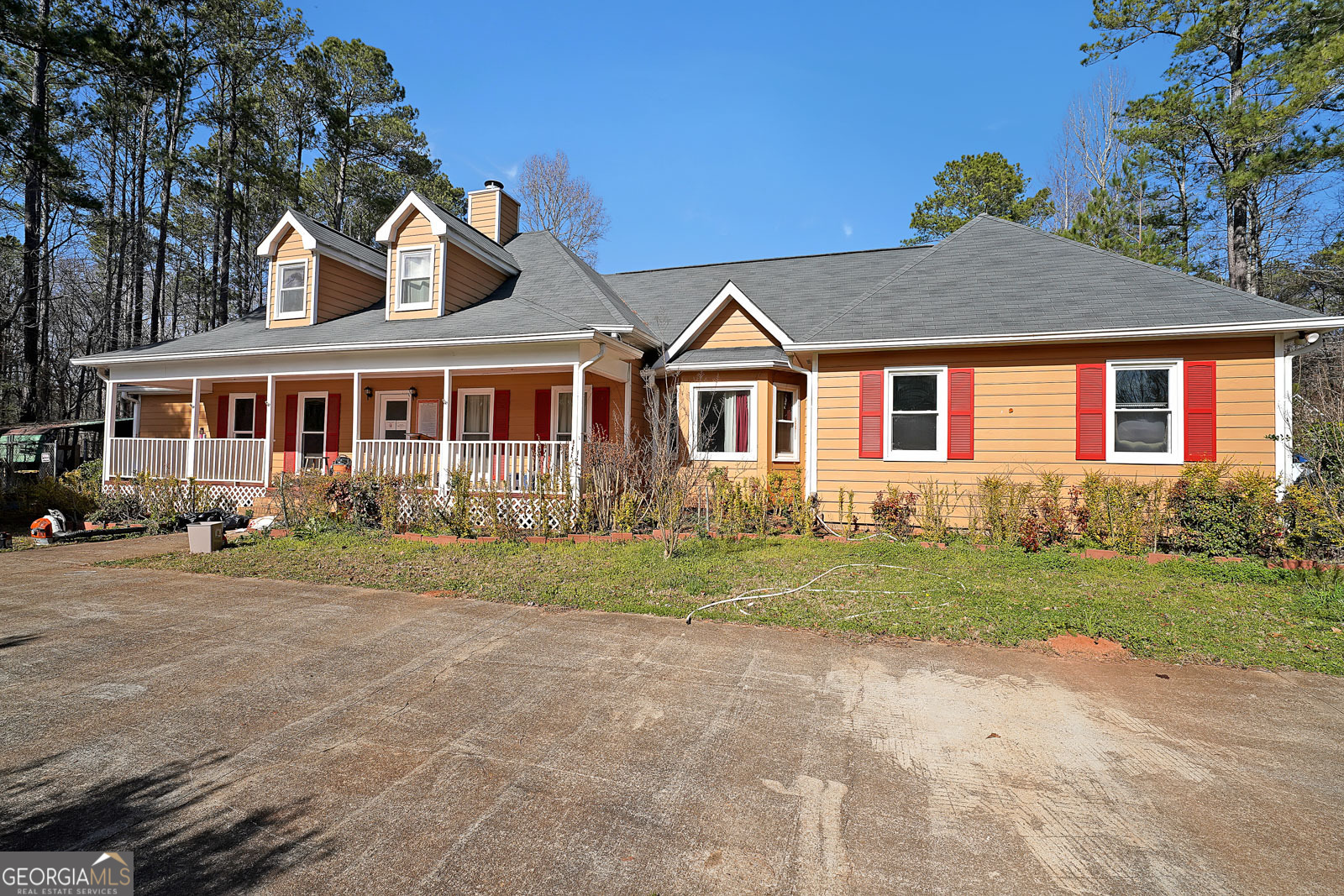 210 Cowan Rd Se Property Photo