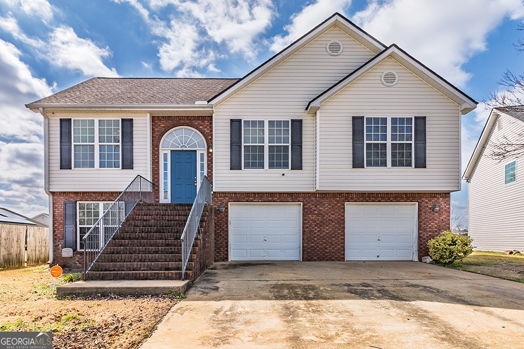 129 Faybrook Drive Property Photo