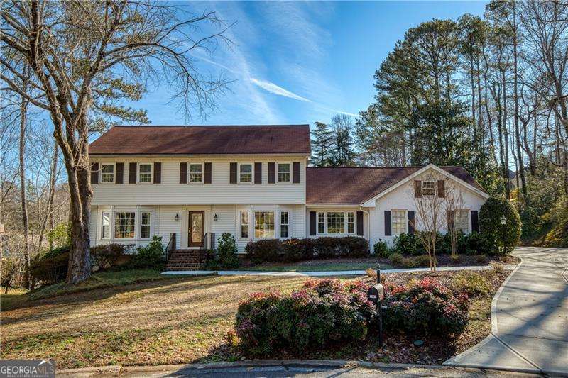 5443 Dunwoody Knoll Court Property Photo