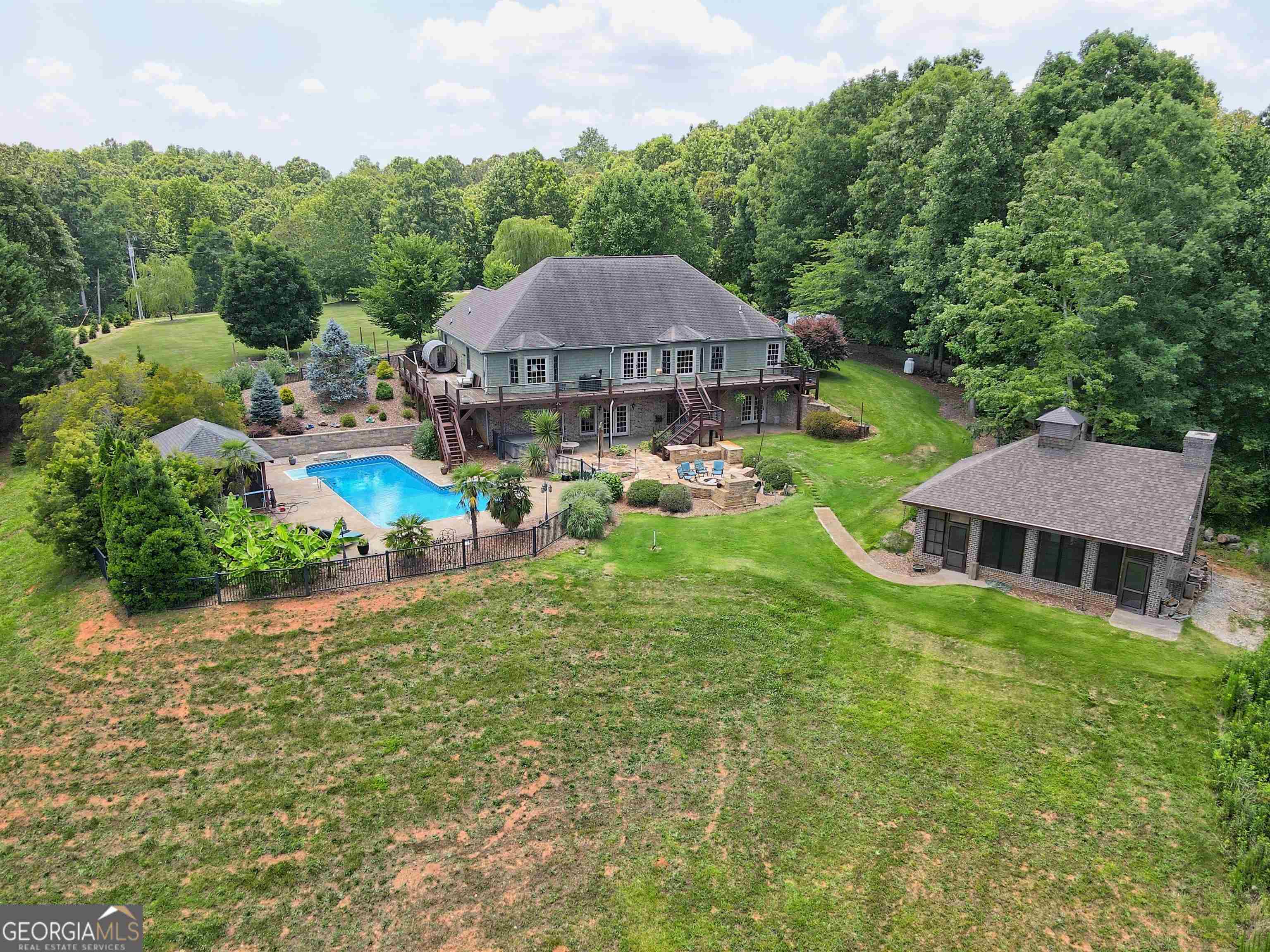 585 Pritchett Road Property Photo