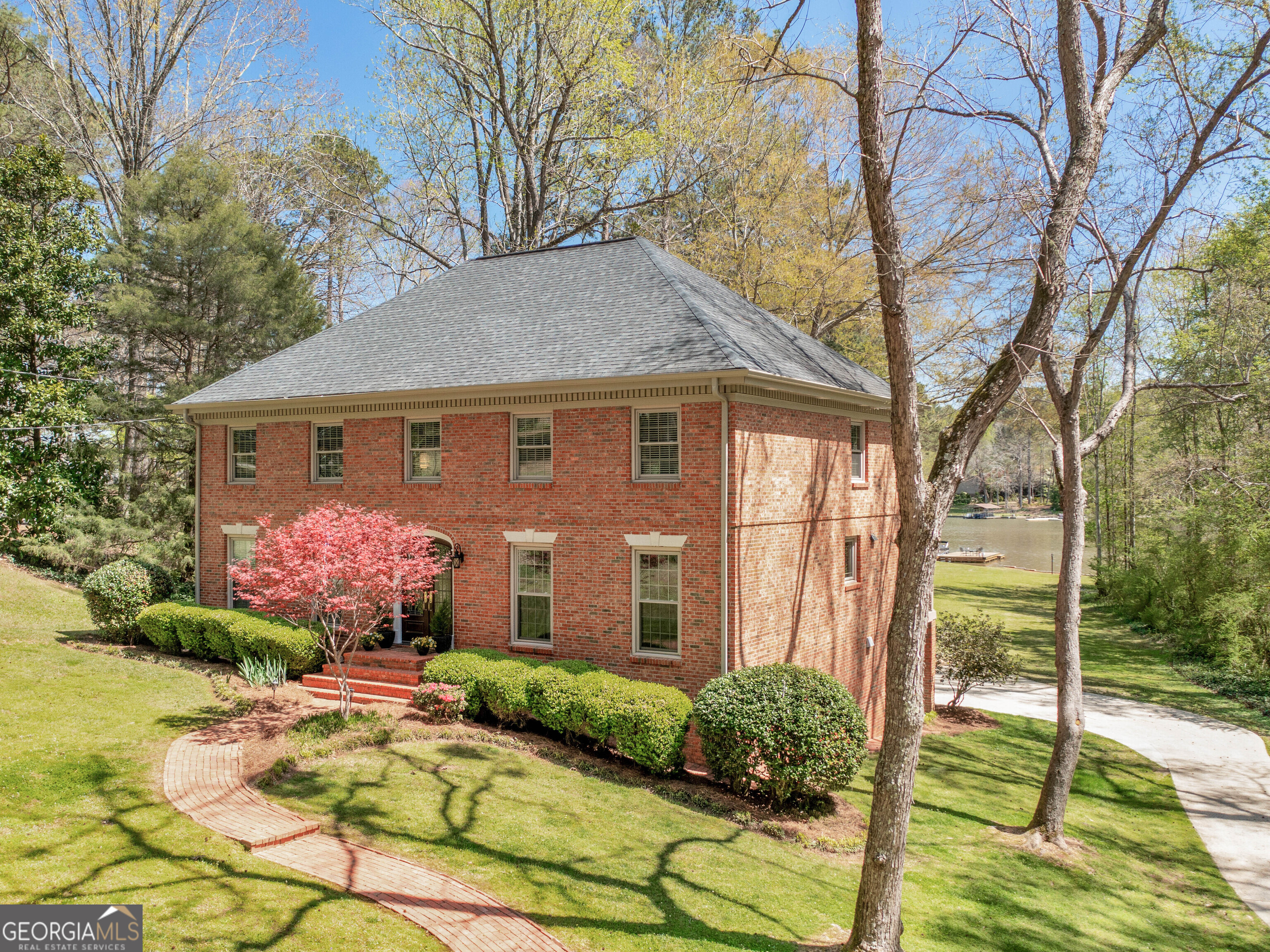 2270 Emerald Drive Property Photo