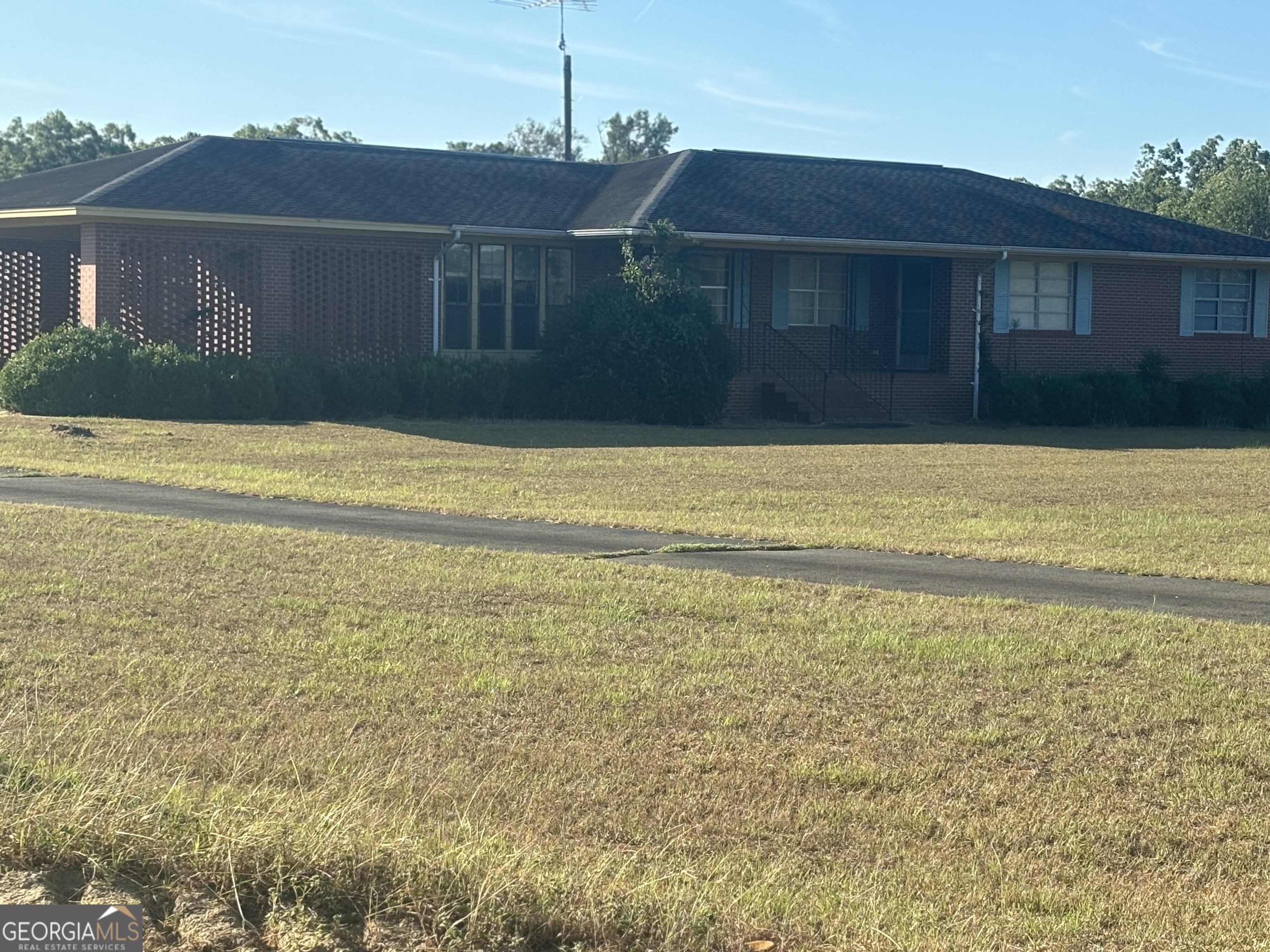 1943 Vienna Highway Property Photo