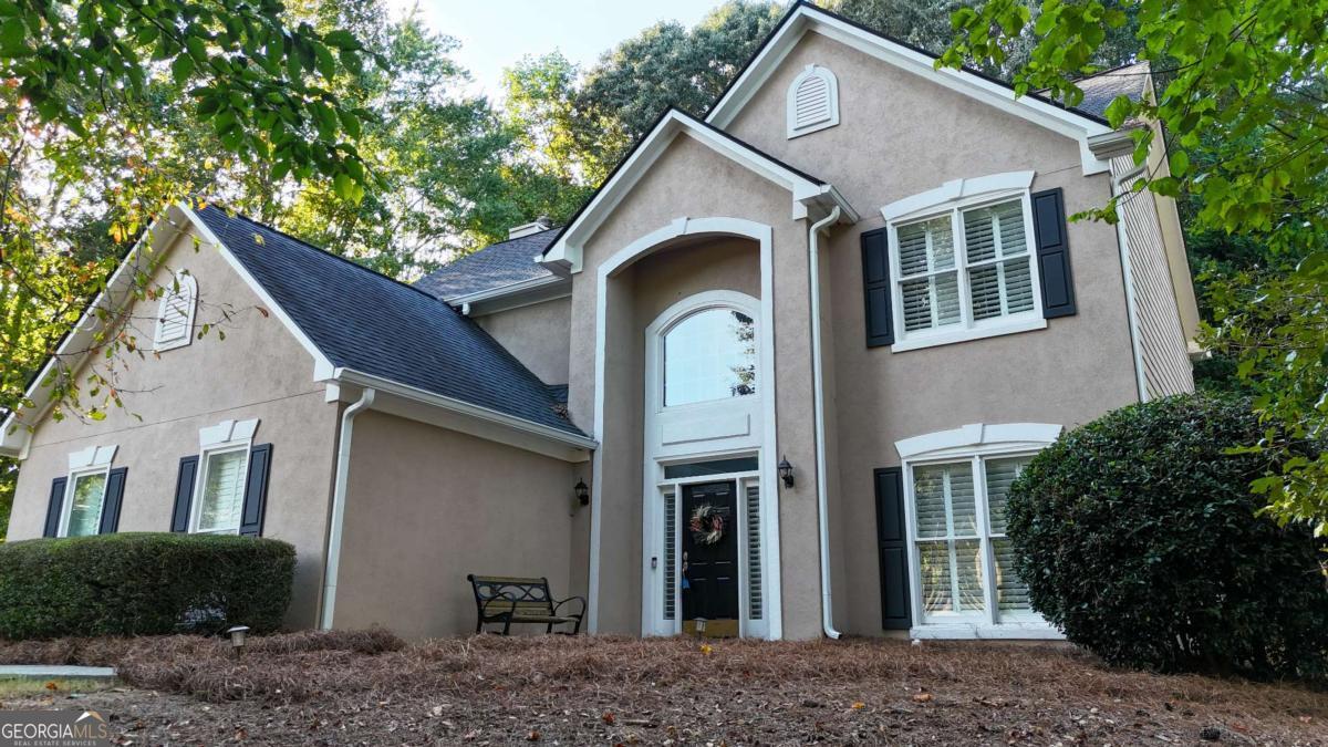 6815 Fairgreen Drive Property Photo 1