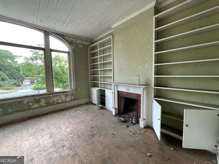 122 E Broad Street Property Photo 12