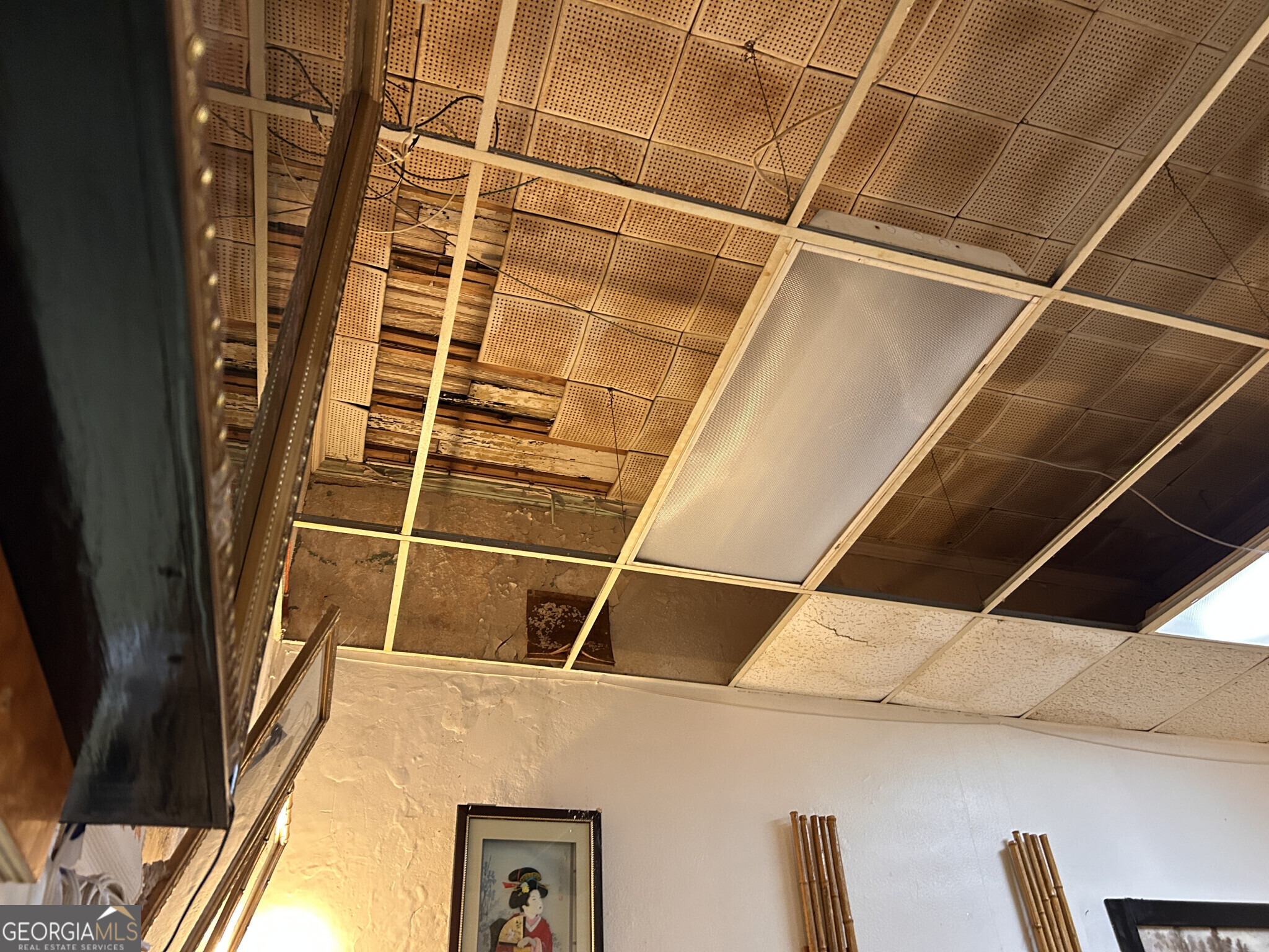 122 E Broad Street Property Photo 31
