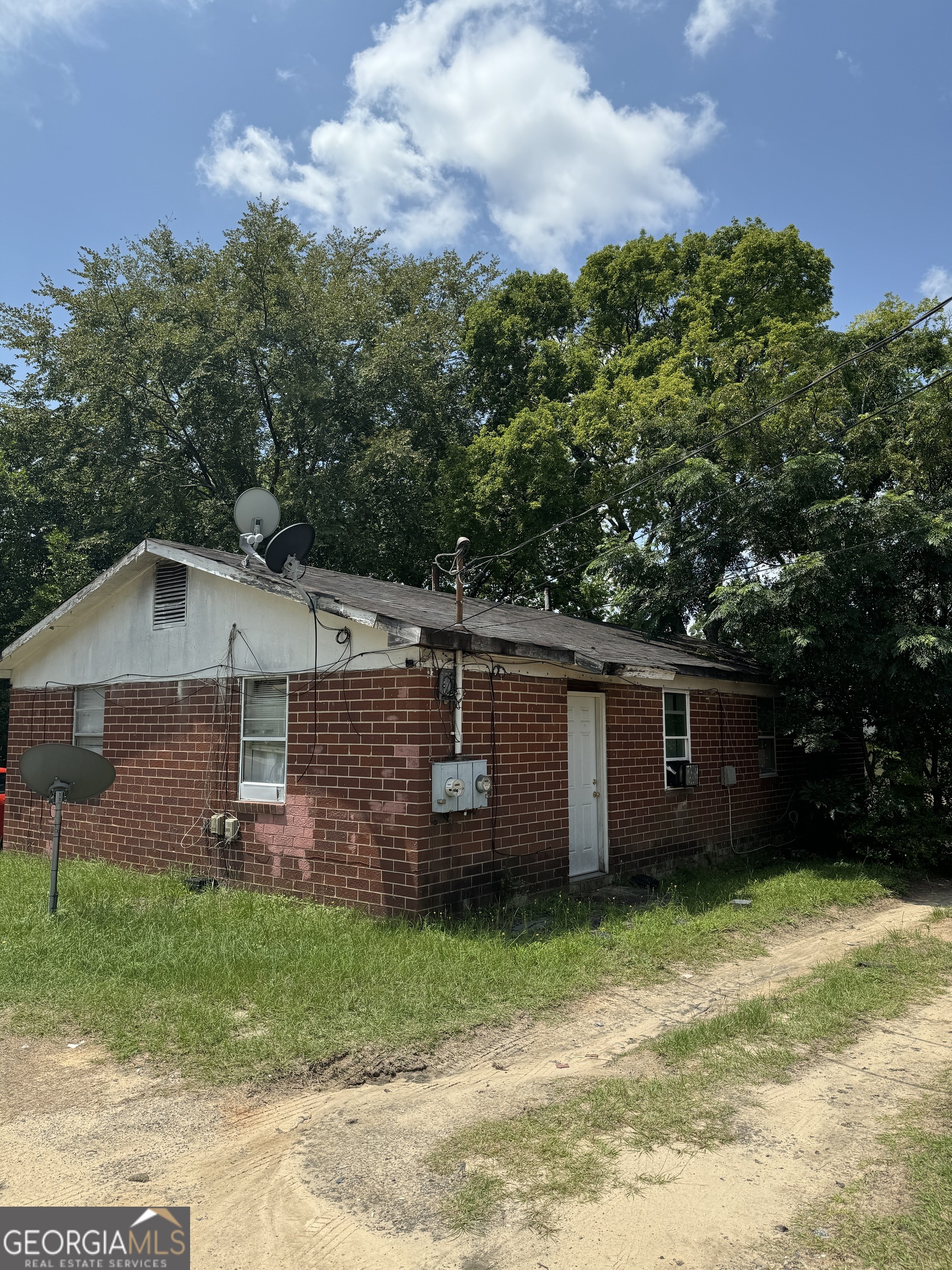 777 Grosso Avenue Property Photo 1