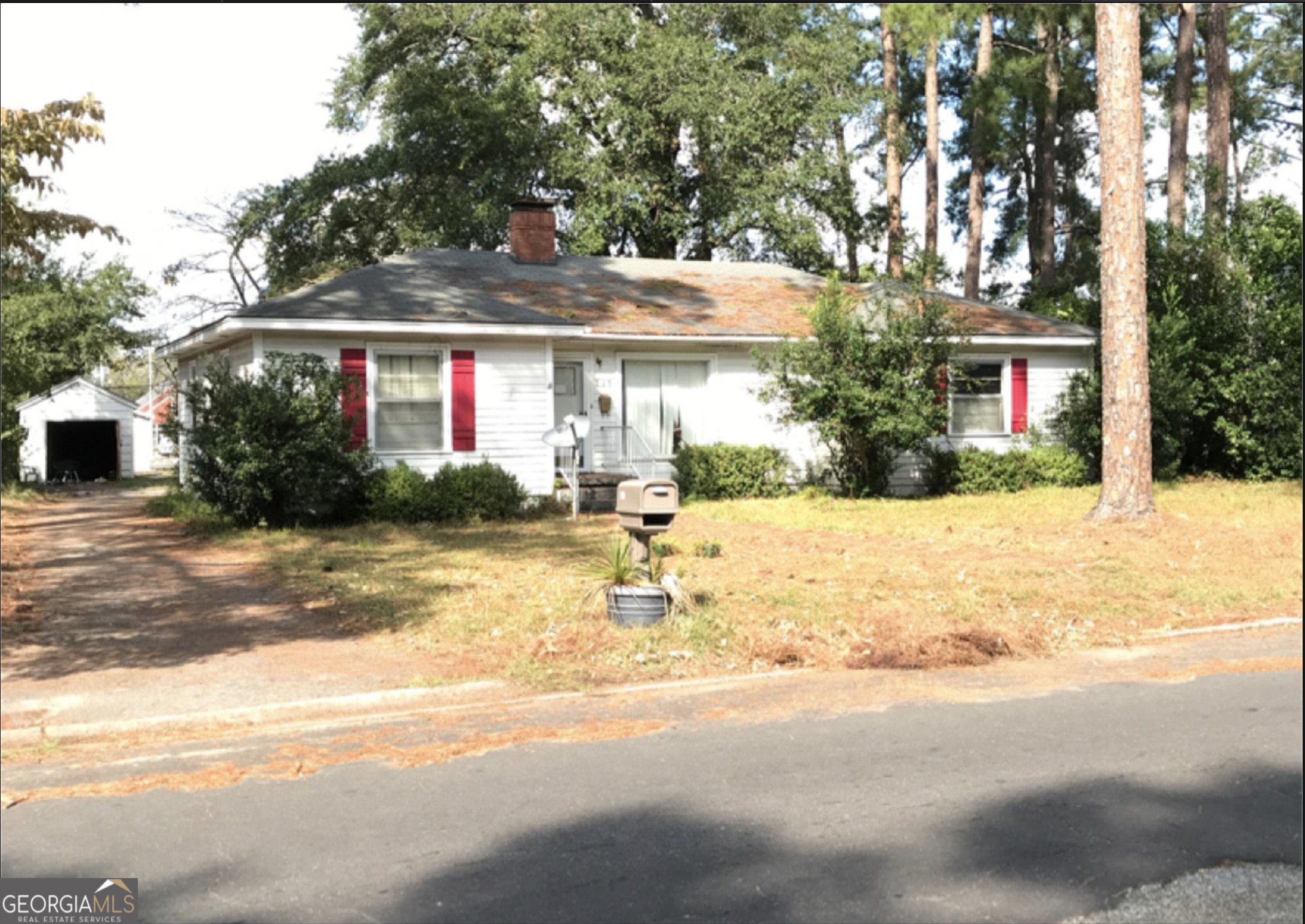 715 E 17th Avenue Property Photo