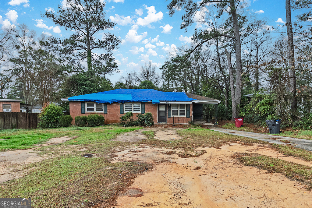 1822 Winston Drive Property Photo 1