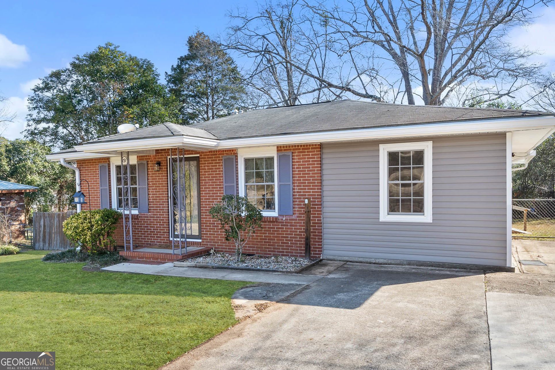 1751 N Jefferson Street Ne Property Photo 1