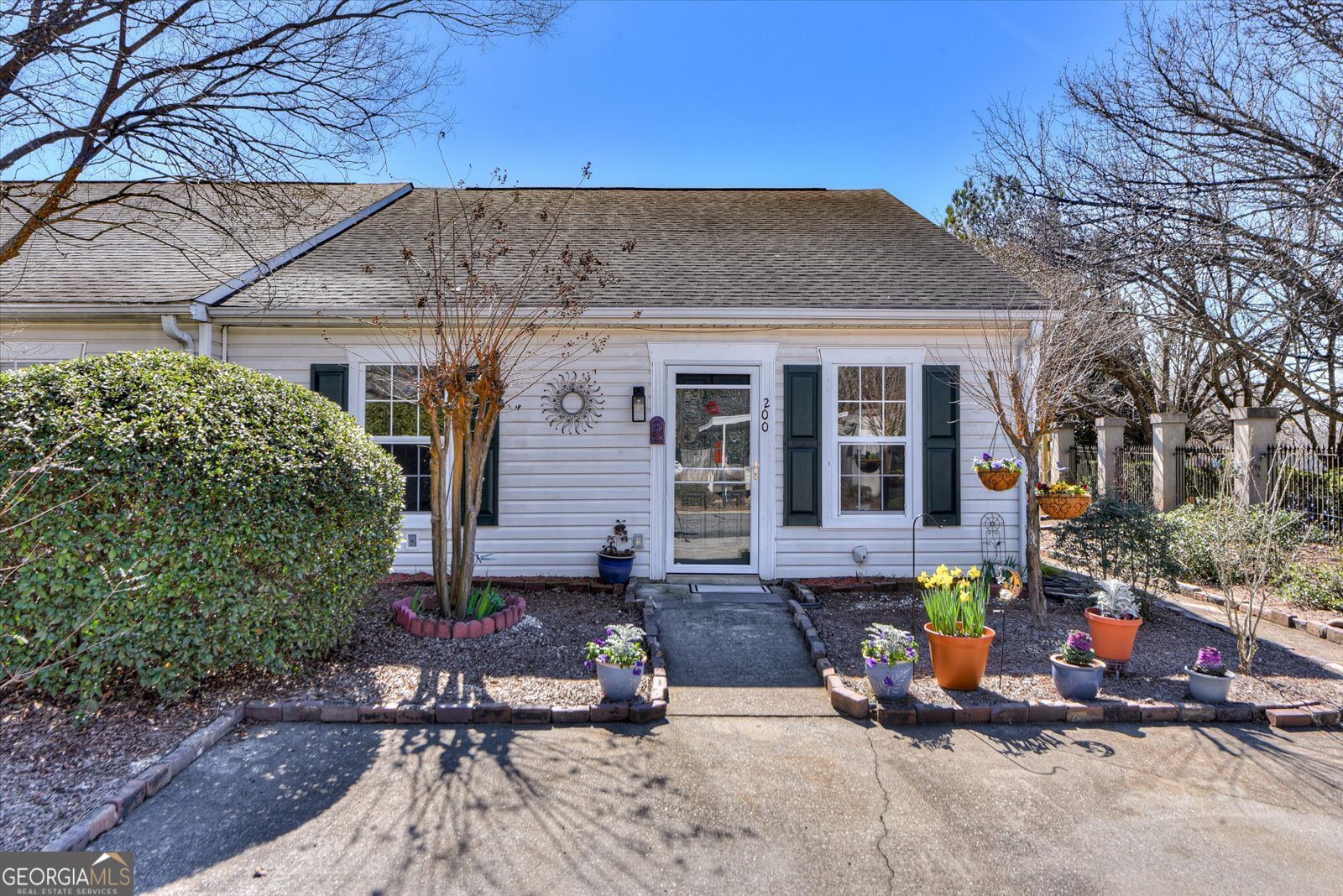 200 Kitts Drive Property Photo