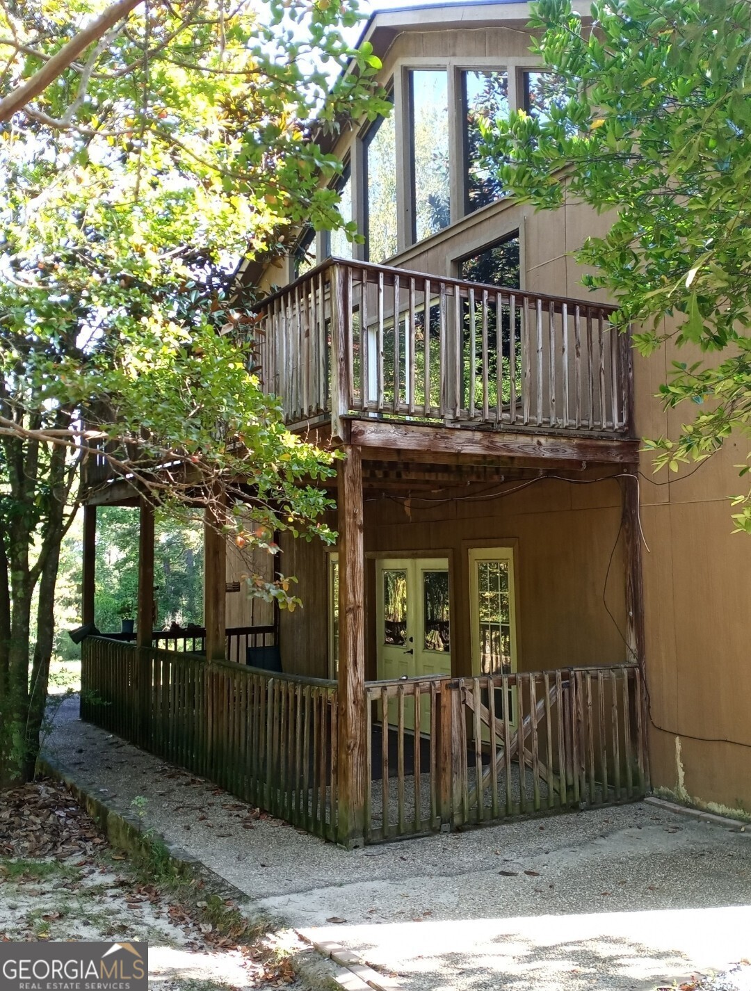240 Tank Road Property Photo