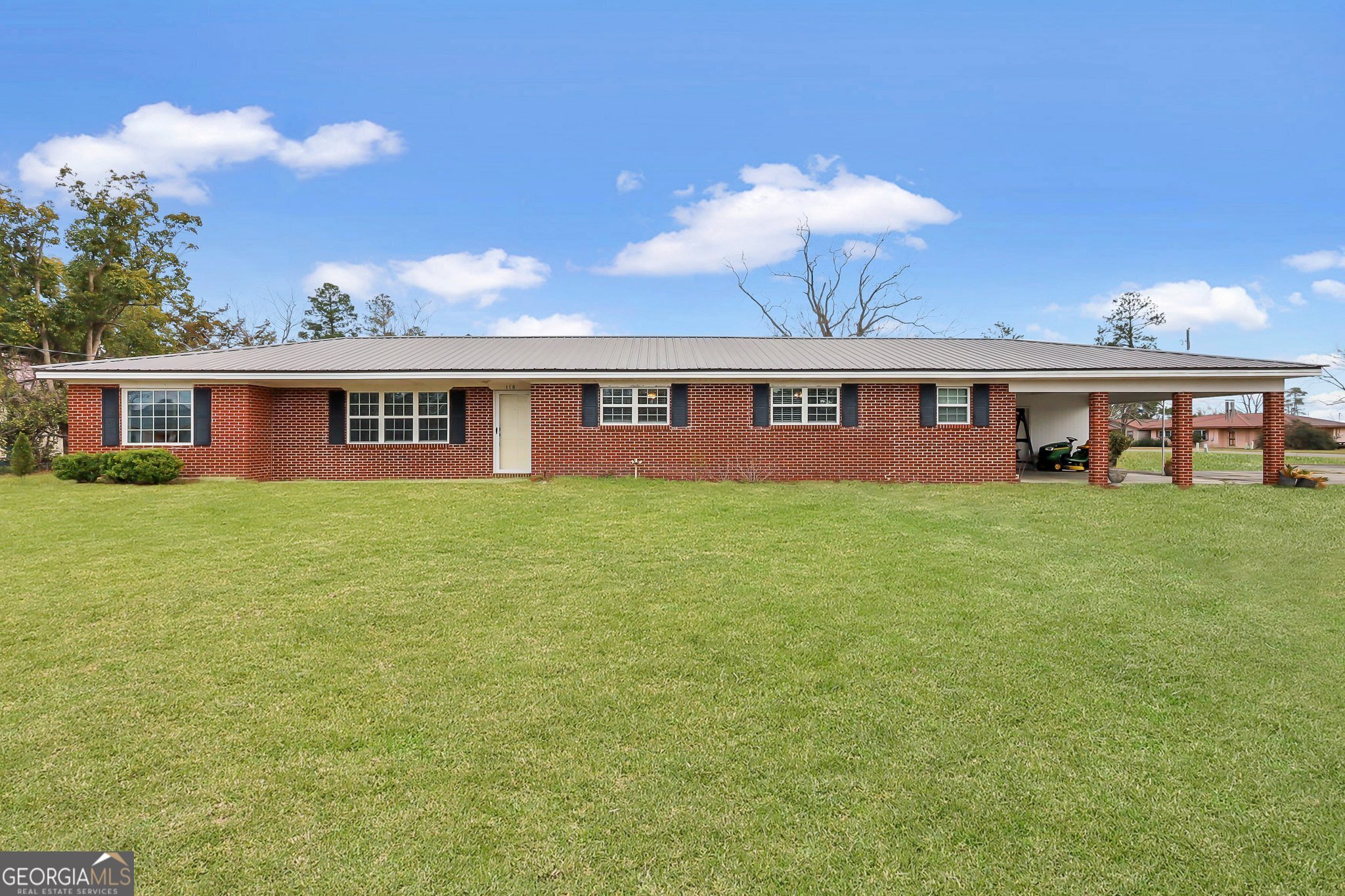118 Morris Drive Property Photo