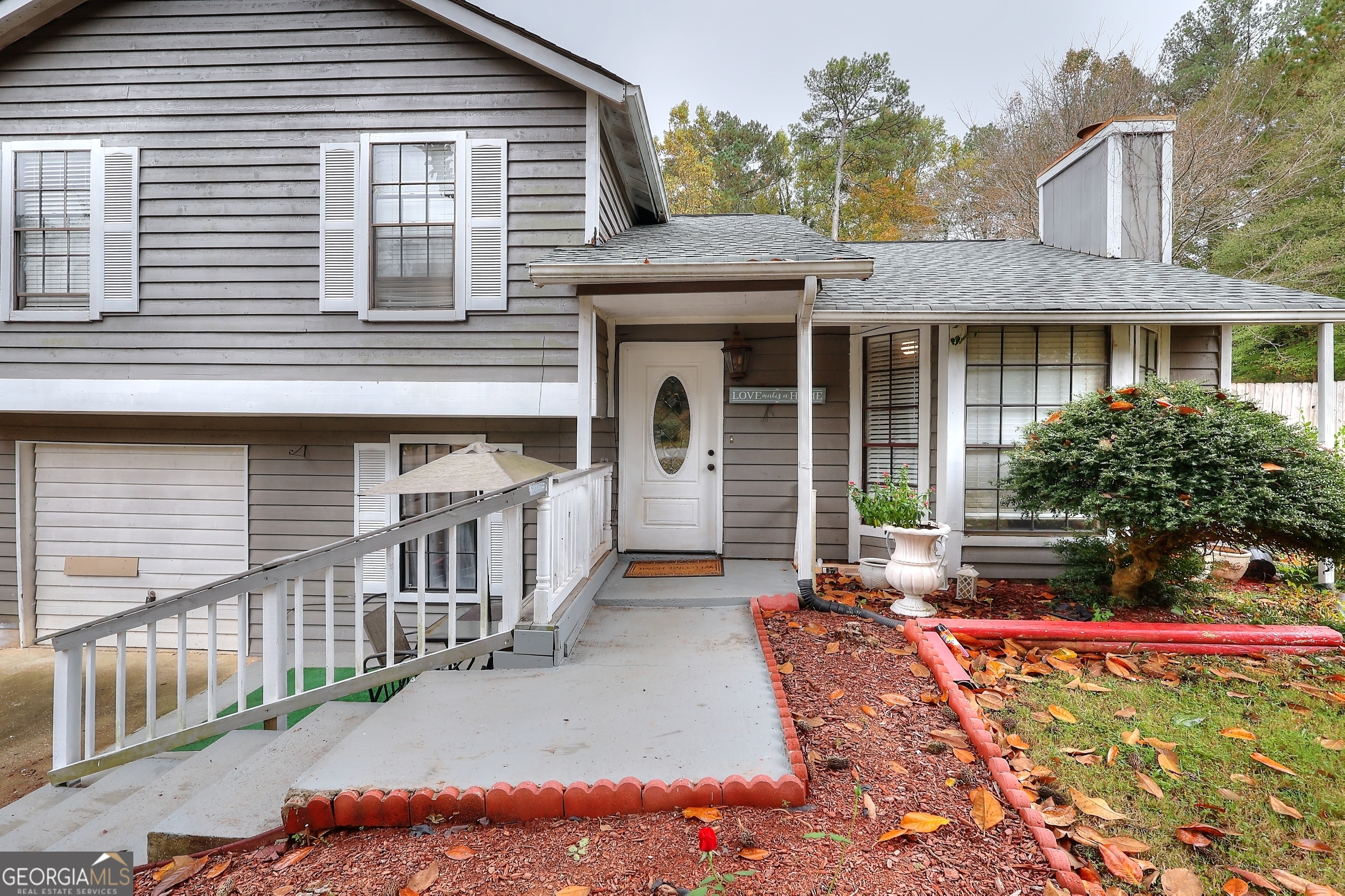 2573 Mistletoe Lane Property Photo