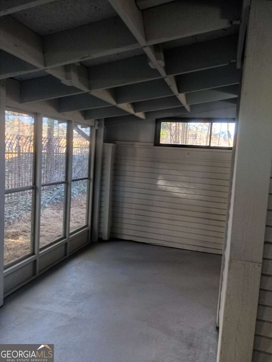 1 Willowick Drive Property Photo 8