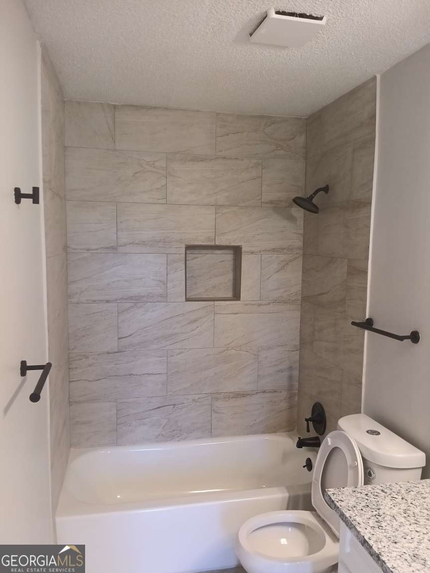 1 Willowick Drive Property Photo 18