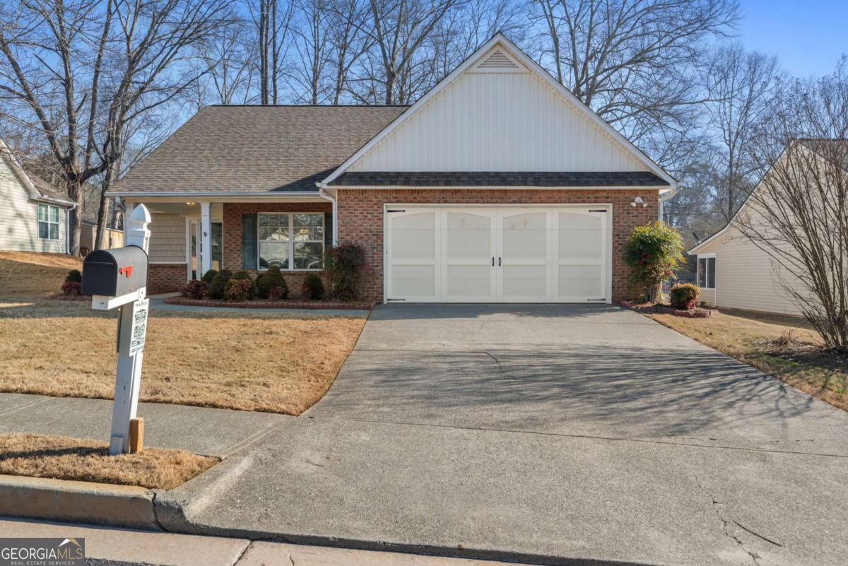 717 Stone Creek Drive Property Photo 1