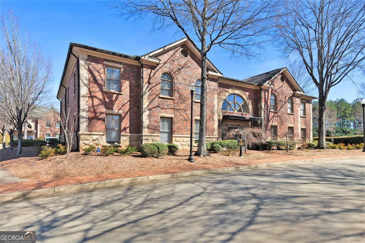 5400 Laurel Springs Parkway # 203 Property Photo 2