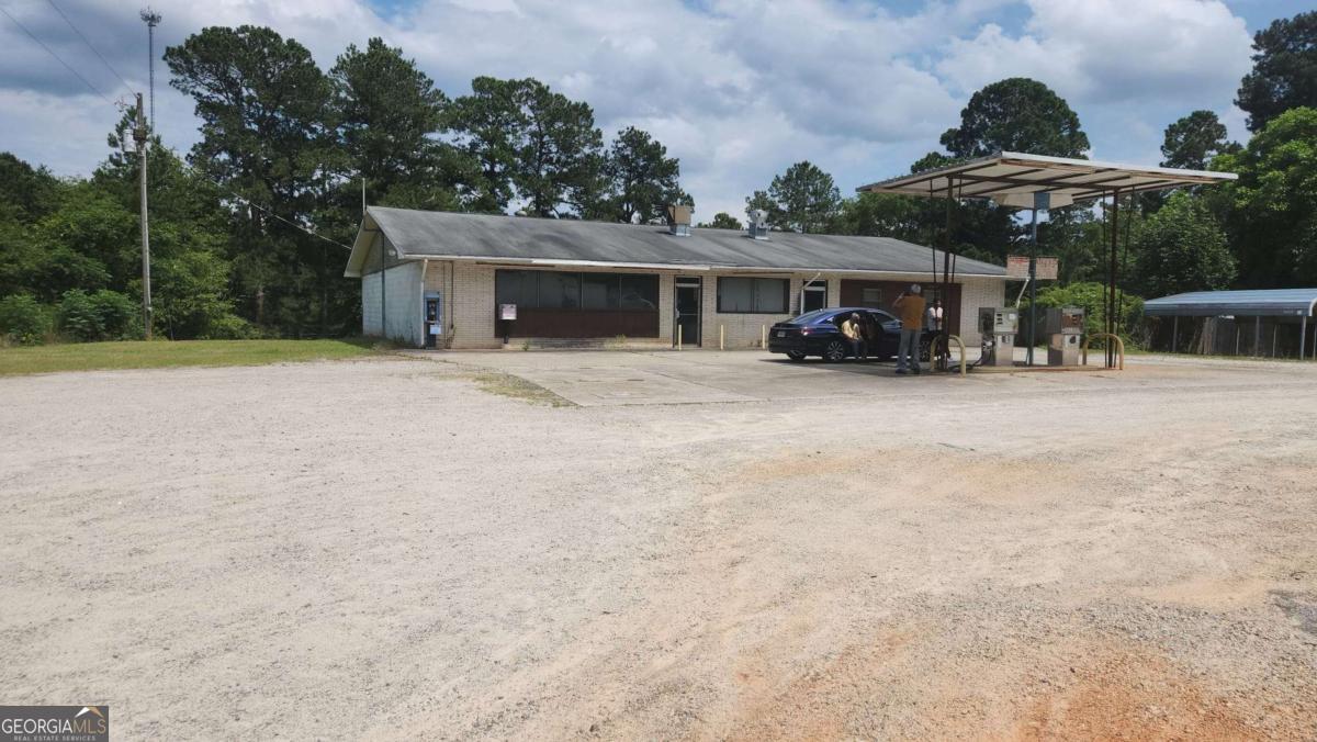 4160 N Highway 56 Property Photo 1