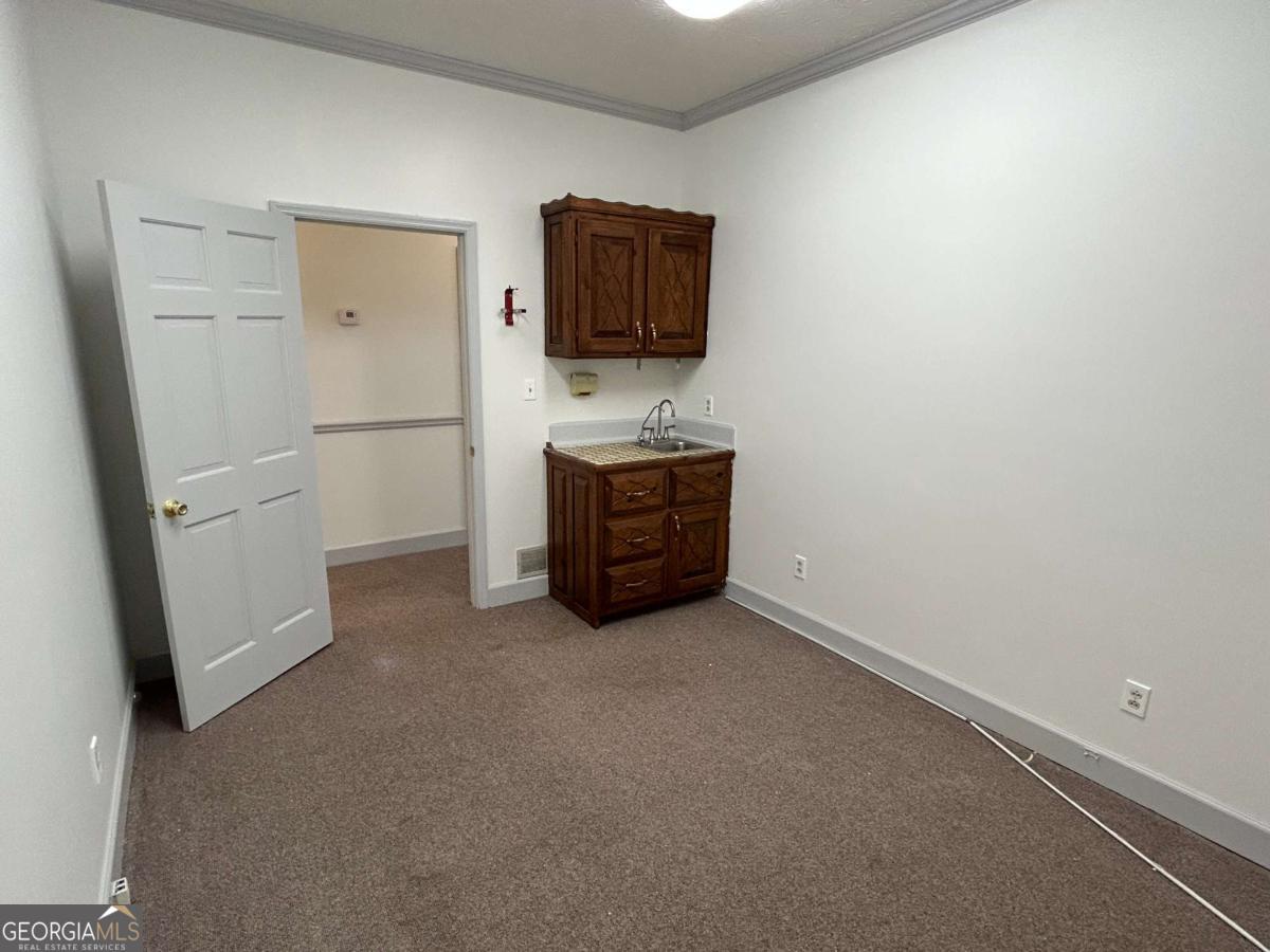 485 Huntington Road # 192 Property Photo 12