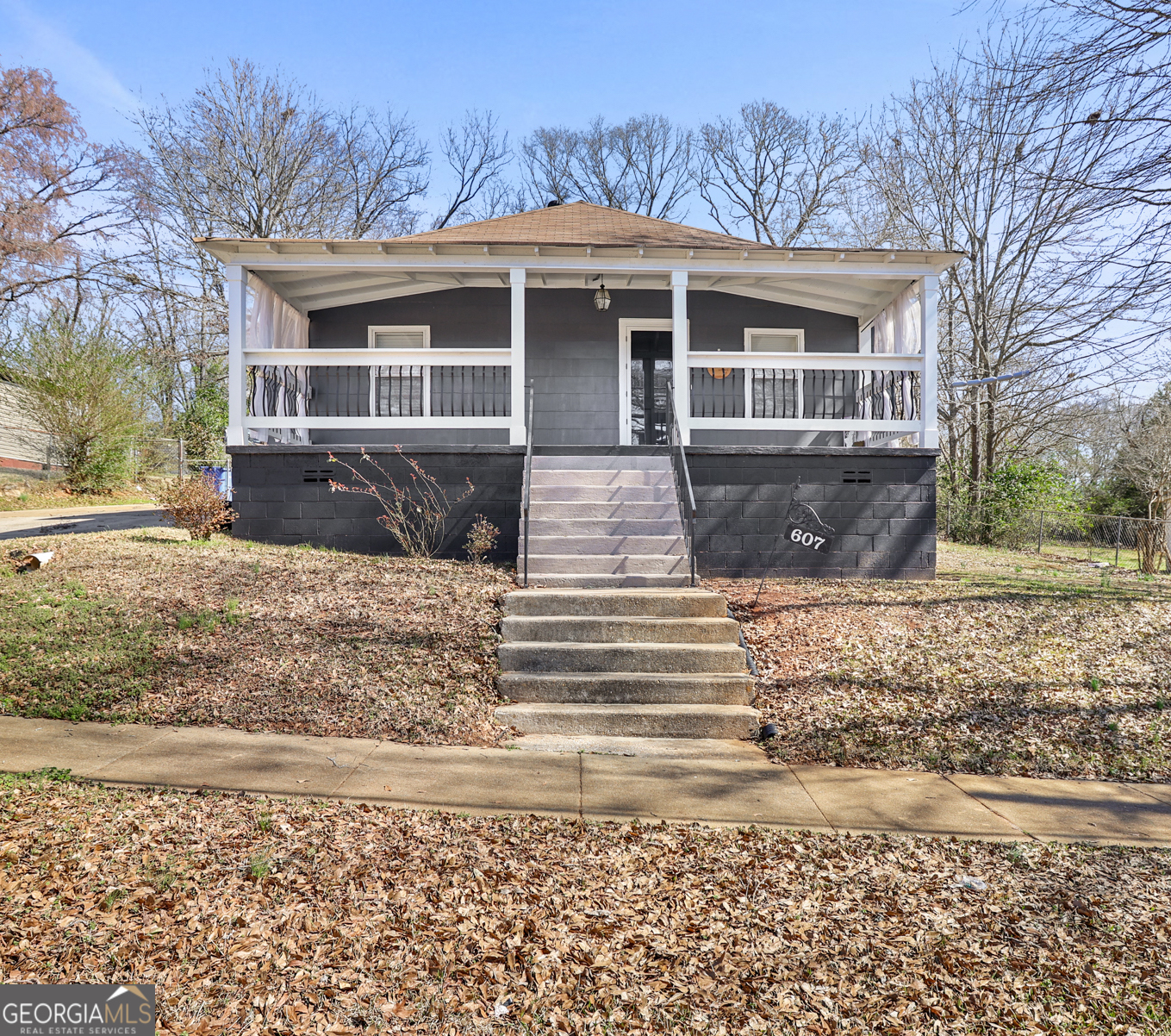 607 Murphy Avenue Property Photo