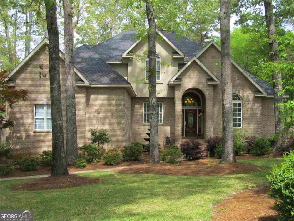 112 Whitney Court Property Photo