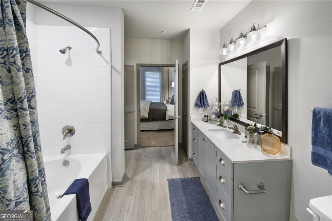 6919 Peachtree Dunwo Road # 405 Property Photo 17