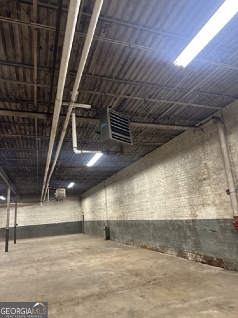 720 E Main Street Property Photo 18