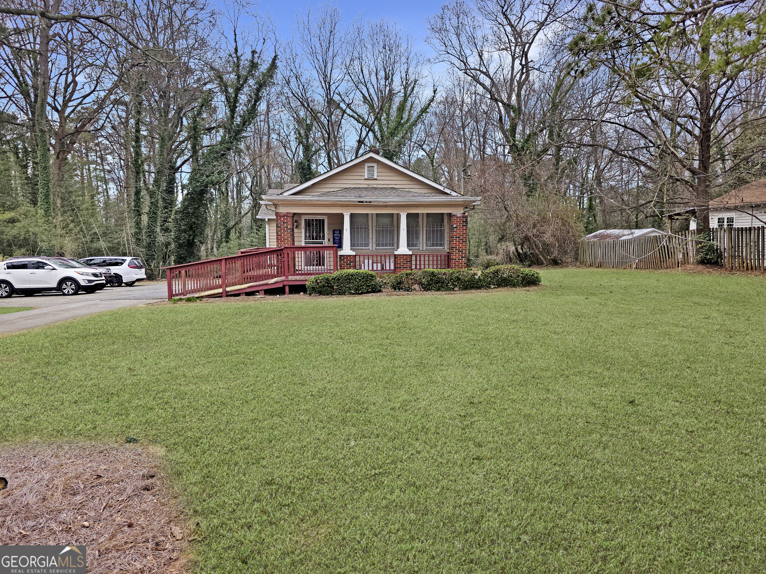 2195 Fairburn Road Sw Property Photo 1