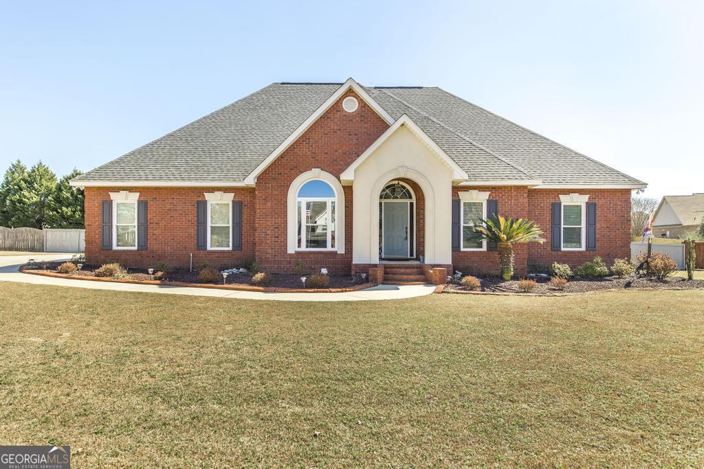 123 Ginko Lane Property Photo