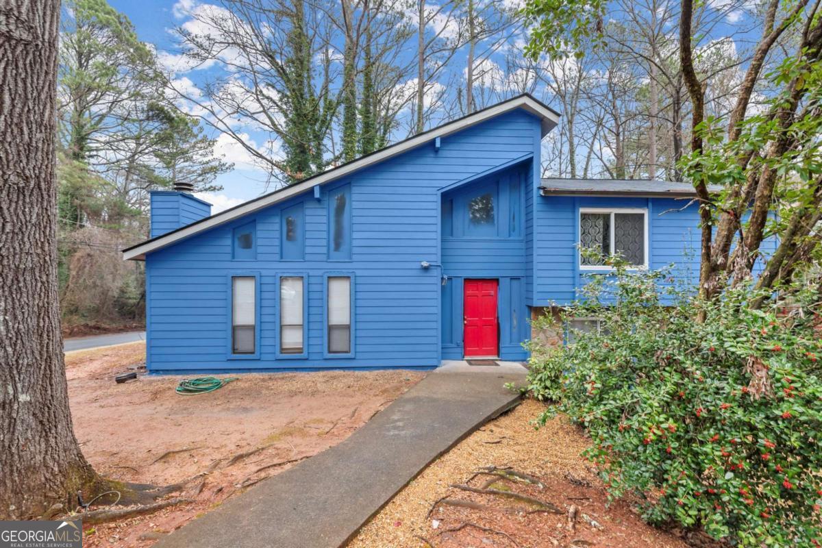 1310 S Lea Court Se Property Photo 1