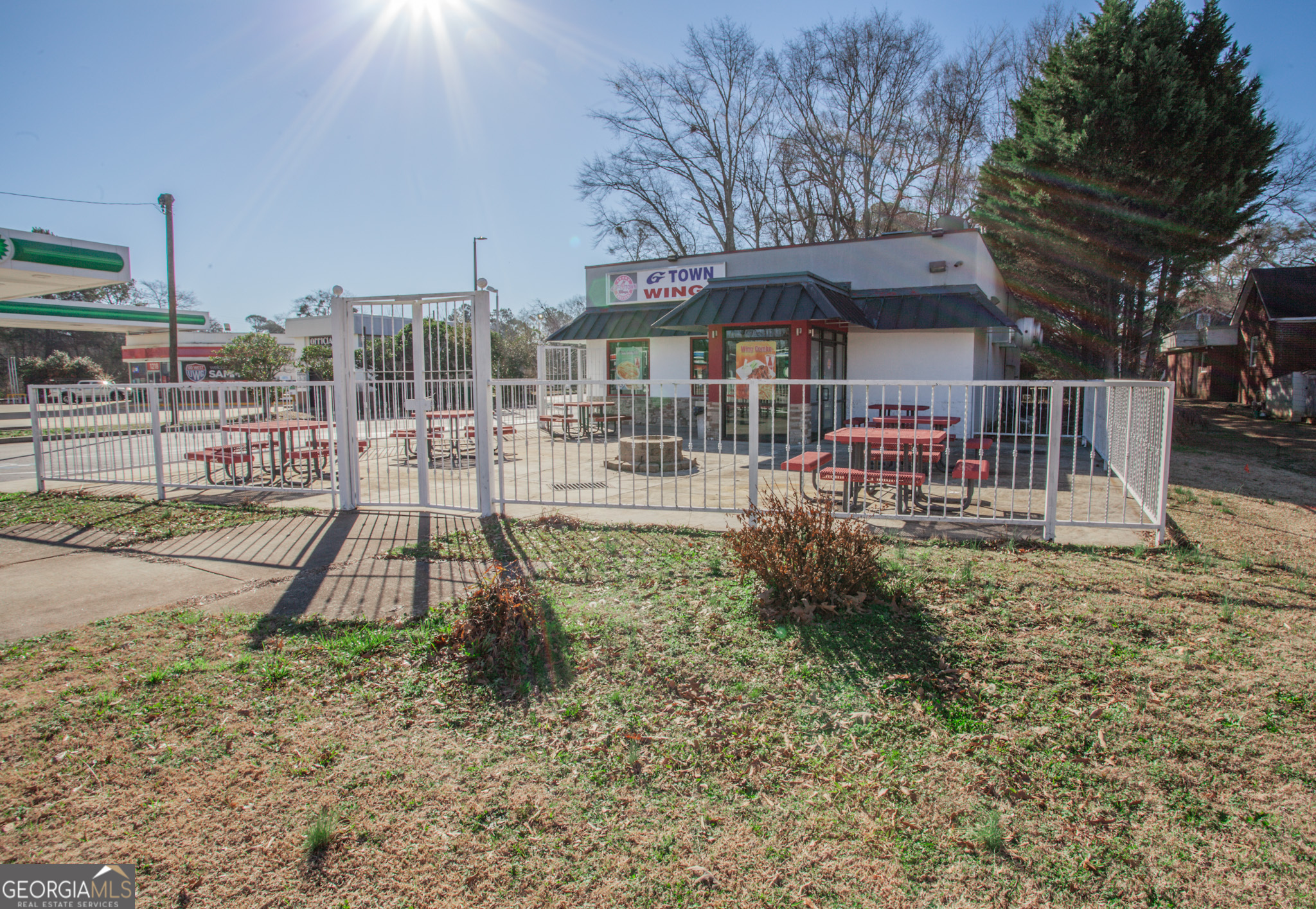 1302 Maple Street Property Photo 5