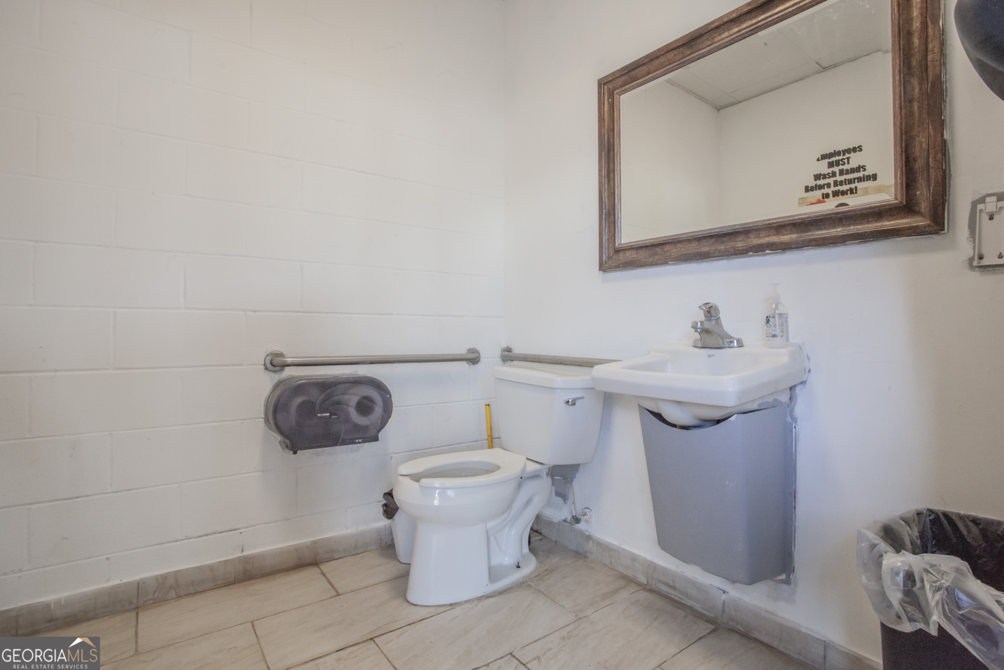 1302 Maple Street Property Photo 13