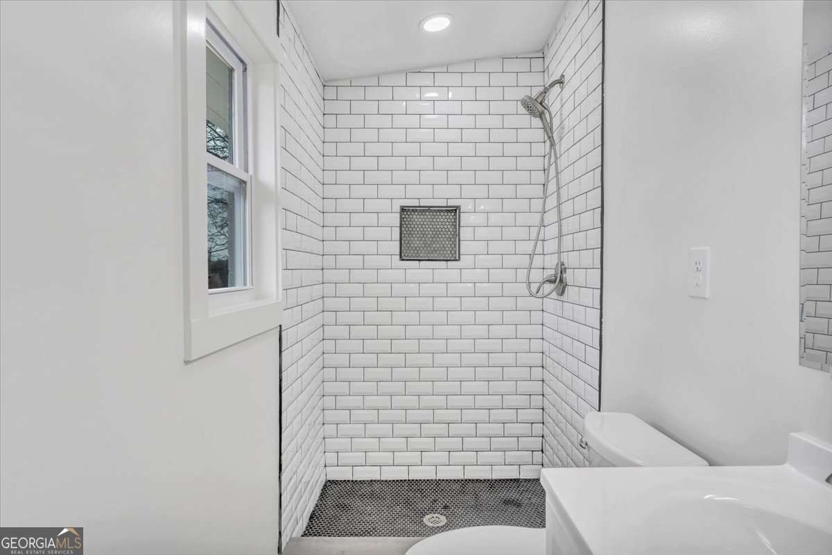 125 Glenrose Circle Sw Property Photo 12