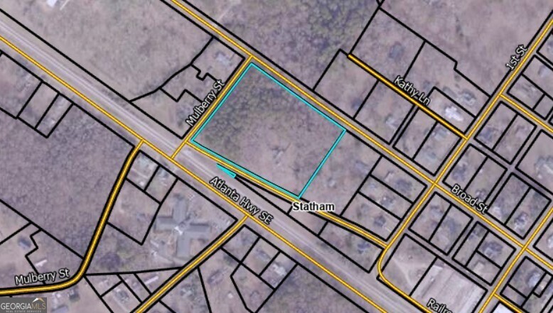 1862 Railroad Street Property Photo 1
